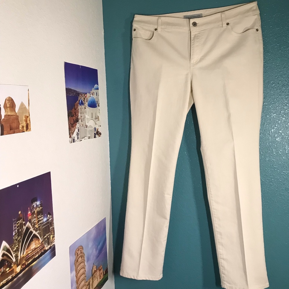 Chico’s Platinum Denim Ulta Fit Slim Leg